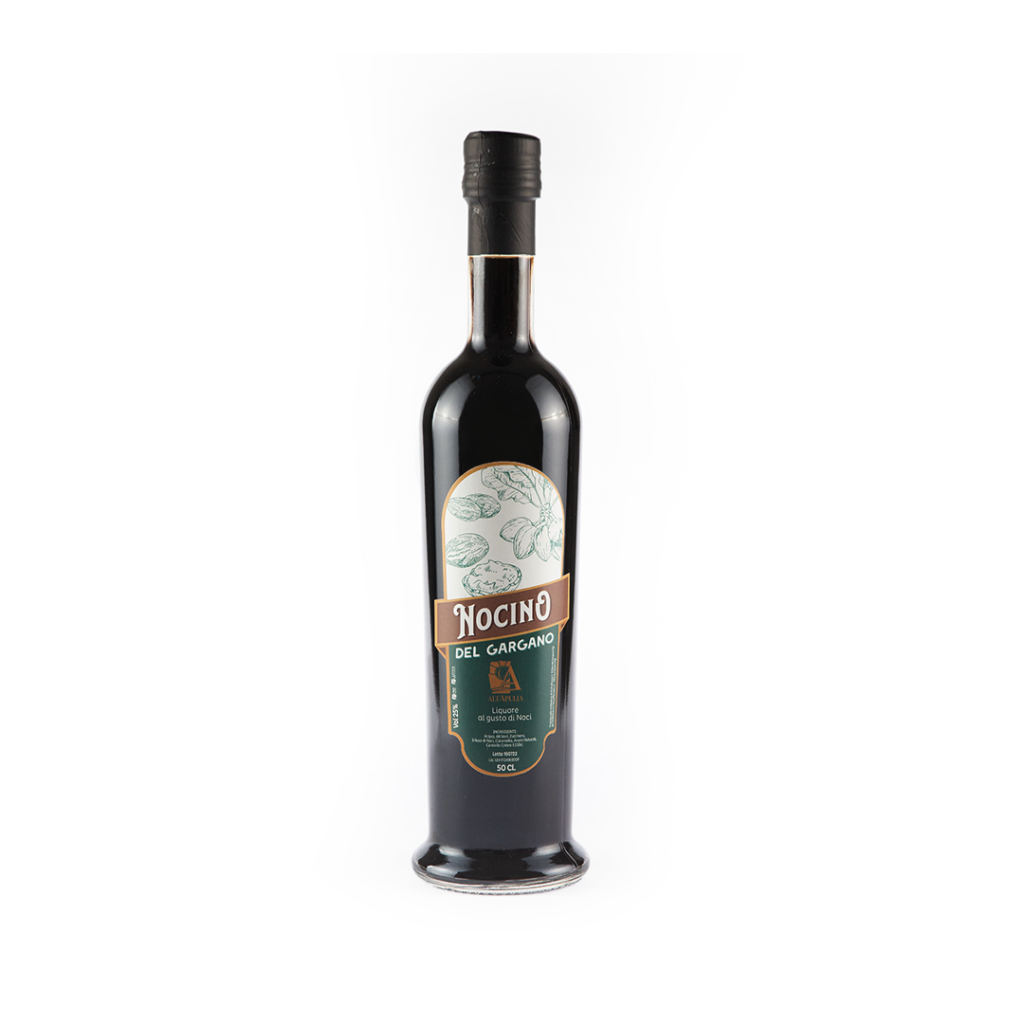 vino nocino - altapulia san severo - prodotti tipici pugliesi